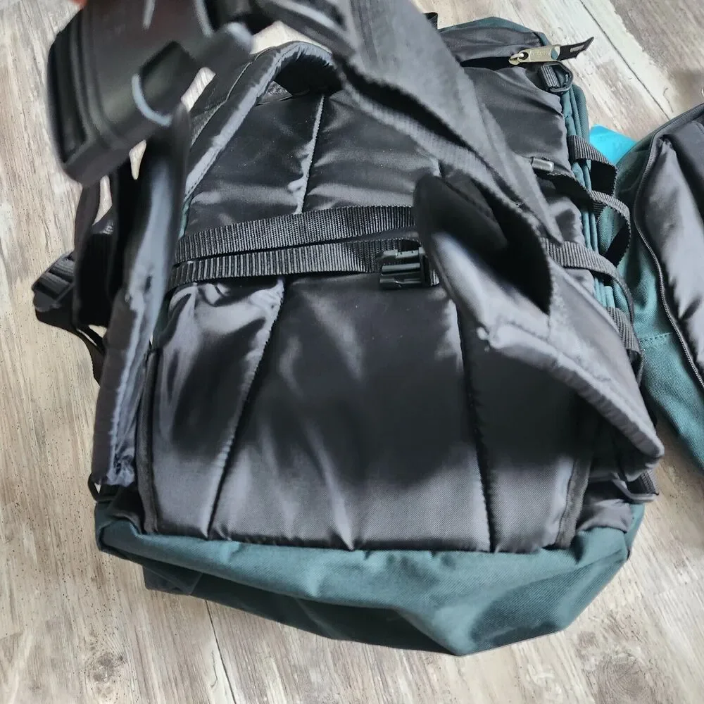 Compass 2 in 1 Outdoor Products Backpack Green Hiking Polyester Bag NWT New